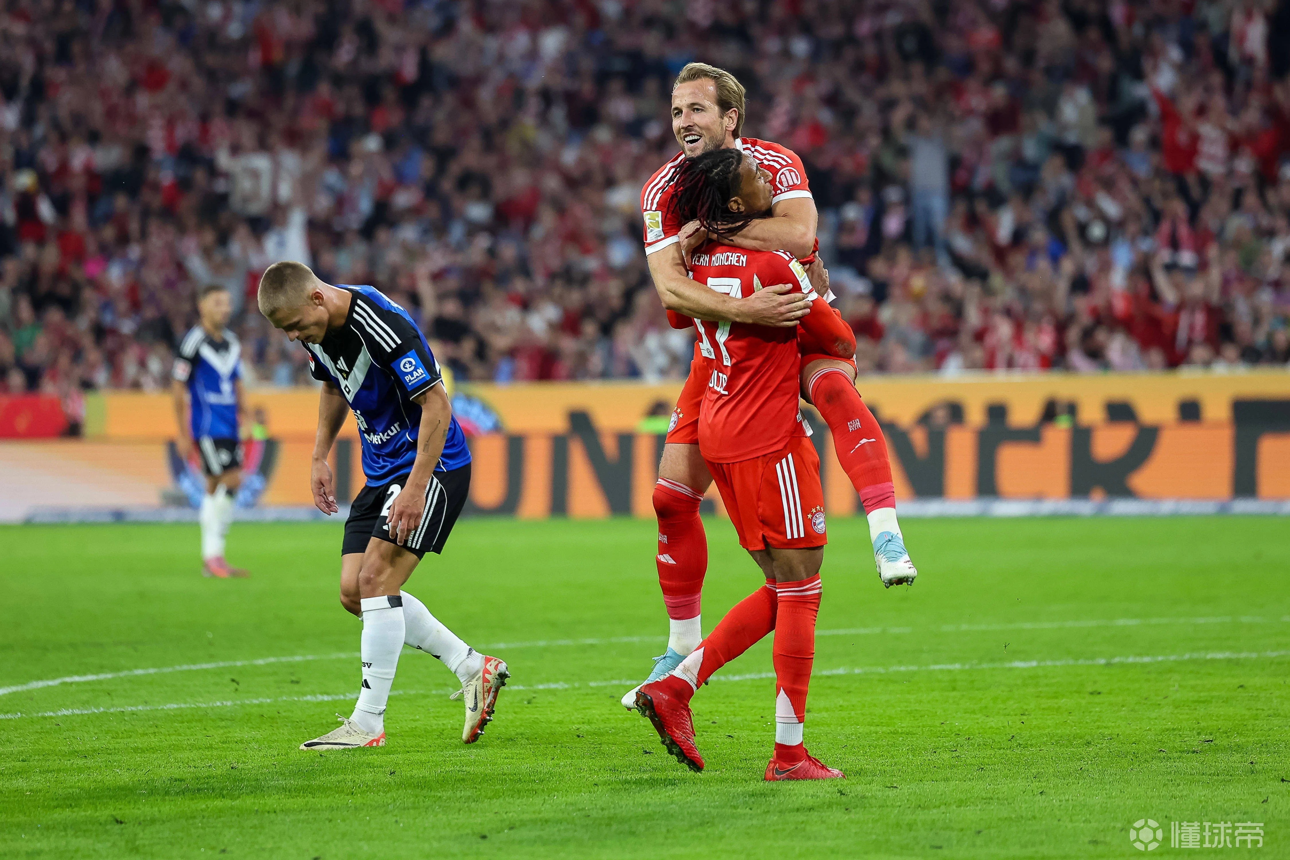 汉堡球员宣布转会离队，引发球迷不满