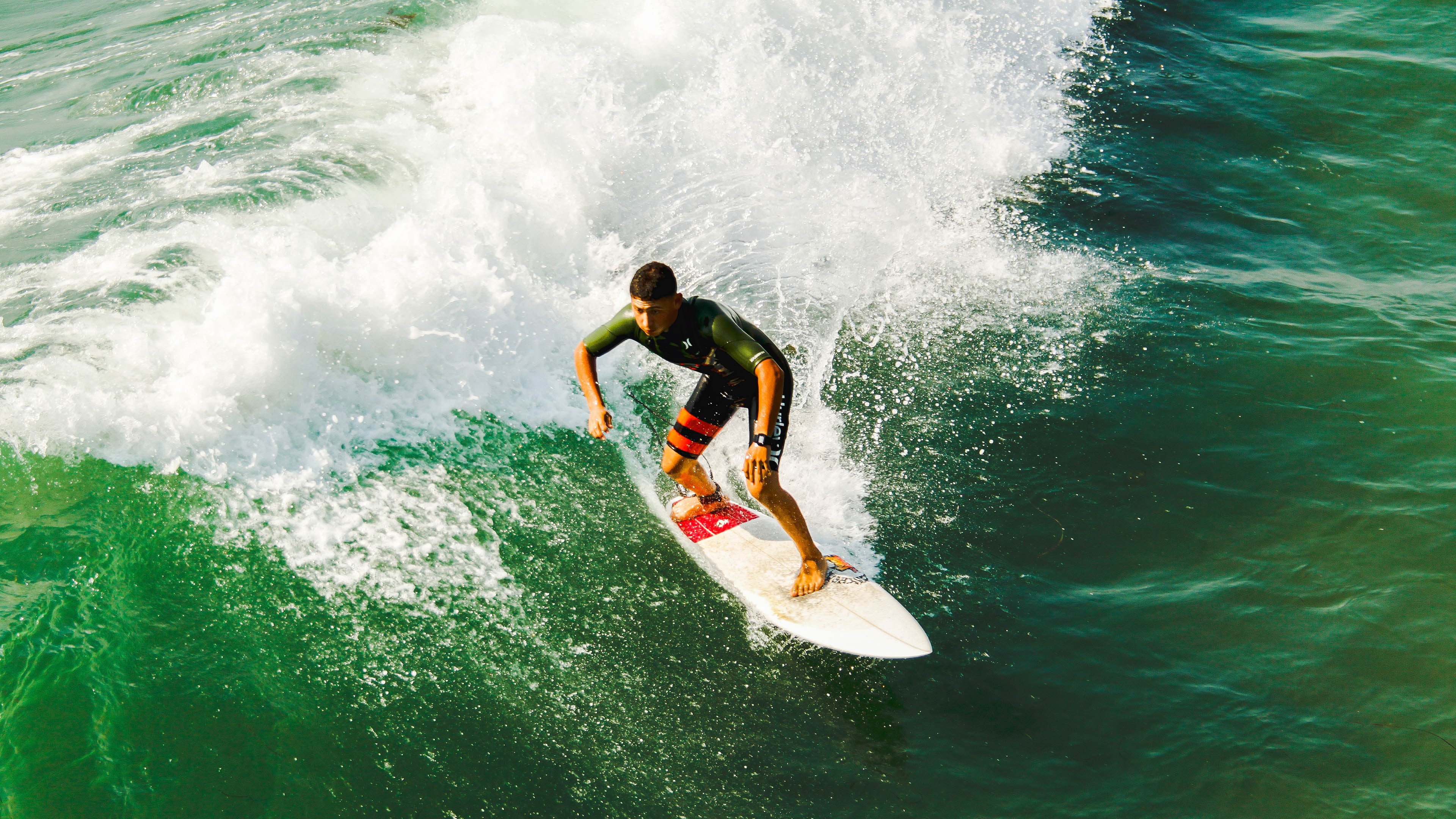 福建队逆转勇士，莫兰特刷新纪录，当东方坚韧遇上西方天赋